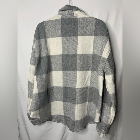 NWOT LOVE TREE Buffalo Plaid Women’s Shacket NEW Size Large Super Soft Comfy - Picture 7 of 13